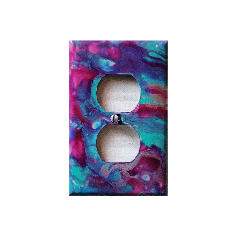 Hand Crafted Abstract Design Duplex Outlet Wall Plate - Picture 1 of 2